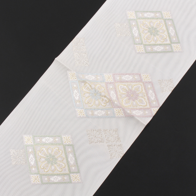 正絹(一部銀糸) アイボリー 唐織 菱花文様 六通 夏袋帯 夏帯 極美品 正絹(一部銀糸) アイボリー 唐織 菱花文様 六通 夏袋帯 夏帯 極美品