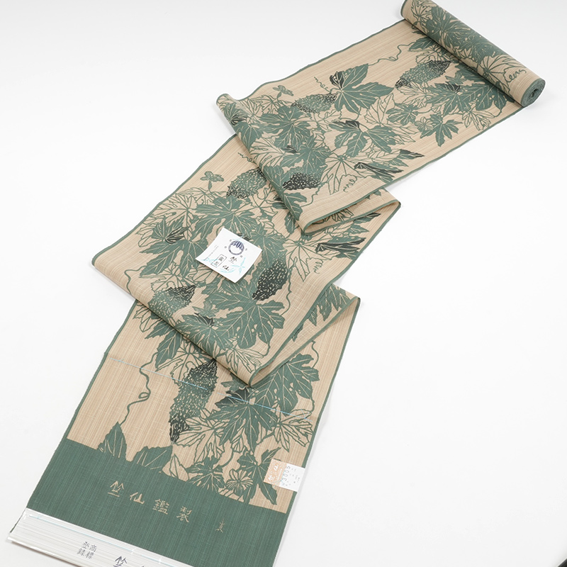 N超美品　竺仙　綿紬　本染浴衣　着物　夏物　159裄70 奥州小紋　松煙染　茶色 竺仙 浴衣 反物 奥州小紋 松煙染め 型染め 綿 にがうり 宮下真理子図
