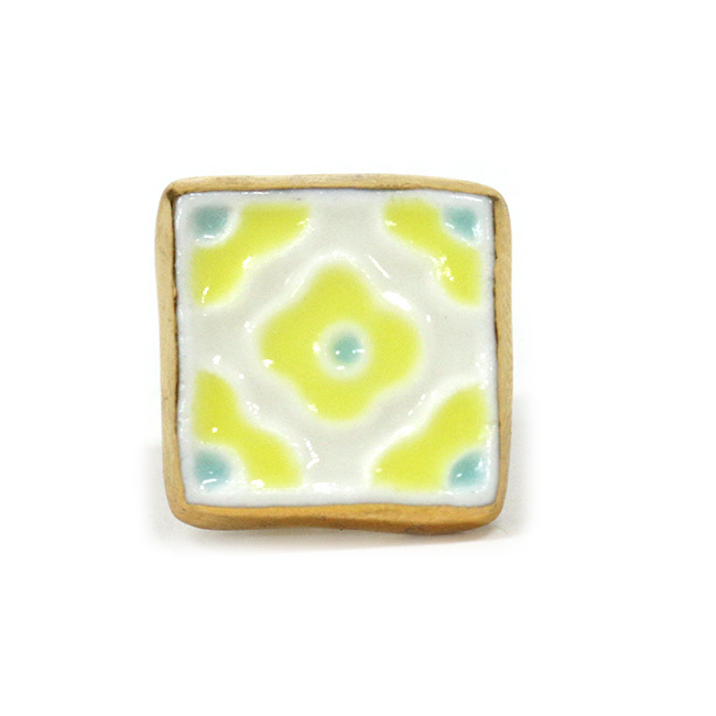 kimono cafe（キモノカフェ） 帯留 七窯社 コラボ 陶磁器 美濃焼 や