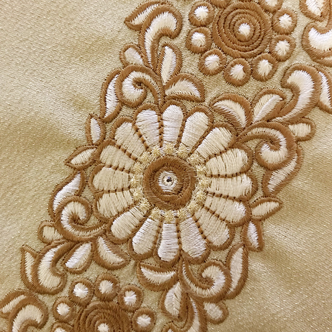 kimono cafe（キモノカフェ） 振袖用刺繍半衿 インド刺繍風 エスニック