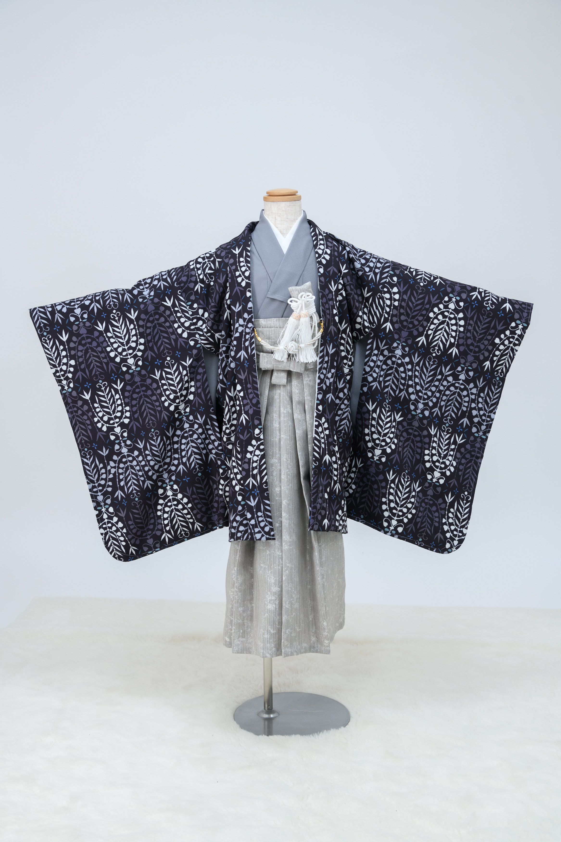 kiko★［ブラザーラビット］羽織袴3点セット ハンドメイドꕤ七五三 七五三 着物 5歳 羽織袴セット 男の子 京WA・KKA ブランド 小