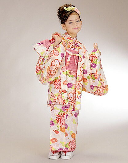 新品】子供着物 アンサンブル 6点セット 女の子着物 9歳 10歳 羽織付き 楽天市場】子供着物アンサンブル レトロ柄 女の子着物 6点セット