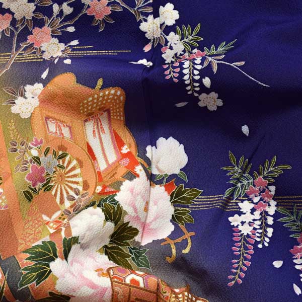 中古品)仕立て上がり 振袖「紺青色 四季花に御所車」貸衣装処分 