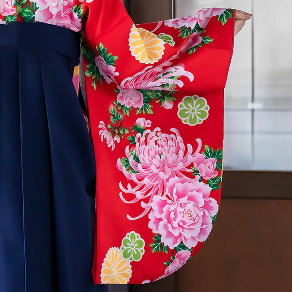 【中古品】二尺袖 単品「赤 菊牡丹」貸衣装処分 レンタル処分品 卒業式 【メール便不可】