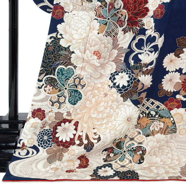 未仕立て 振袖 22点セット「濃紺 流水菊牡丹」仮絵羽 振り袖 正絹 着物 ブランド振袖 成人式 結婚式 結納 パーティー 晴れ着 【メール便不可】