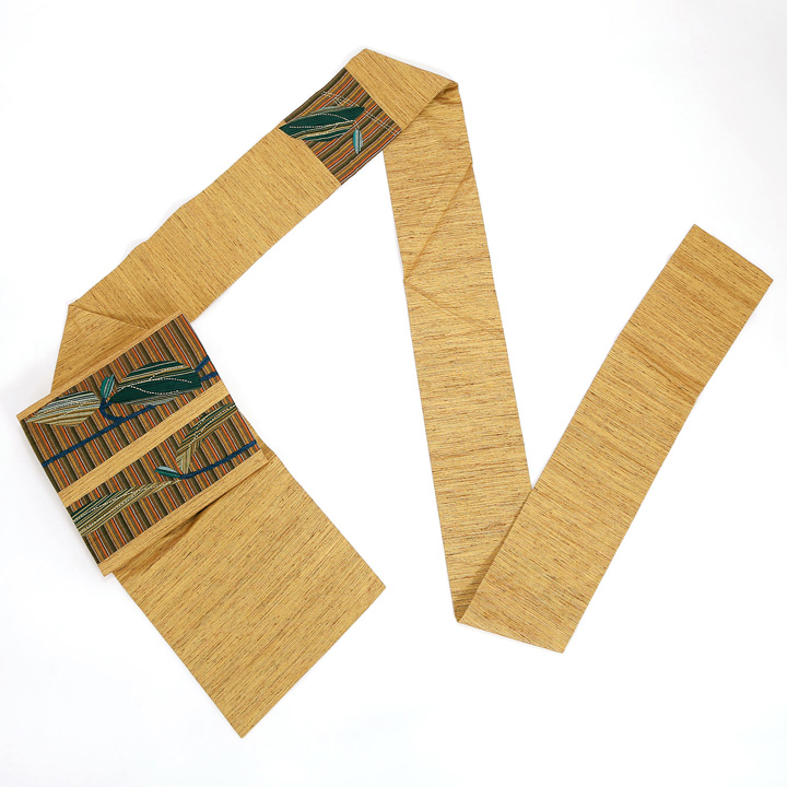 【中古品】仕立て上がり 名古屋帯 「枝葉 芽吹き 黄唐茶」八寸名古屋帯【メール便不可】