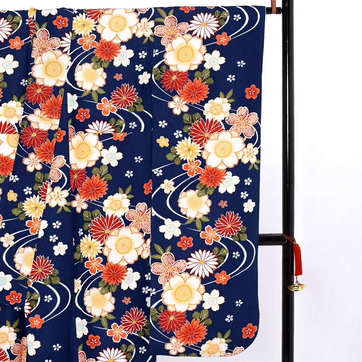 (中古品)仕立て上がり 振袖「流水に桜と菊 濃青色」貸衣装処分 レンタル処分品 成人式(メール便不可)_4