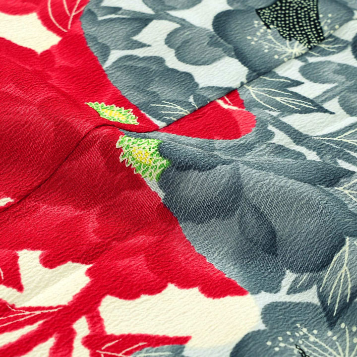 【中古品】仕立て上がり 振袖「小紋柄 梅と牡丹に小鳥 象牙色地に赤 グレー」貸衣装処分 レンタル処分品 成人式【メール便不可】