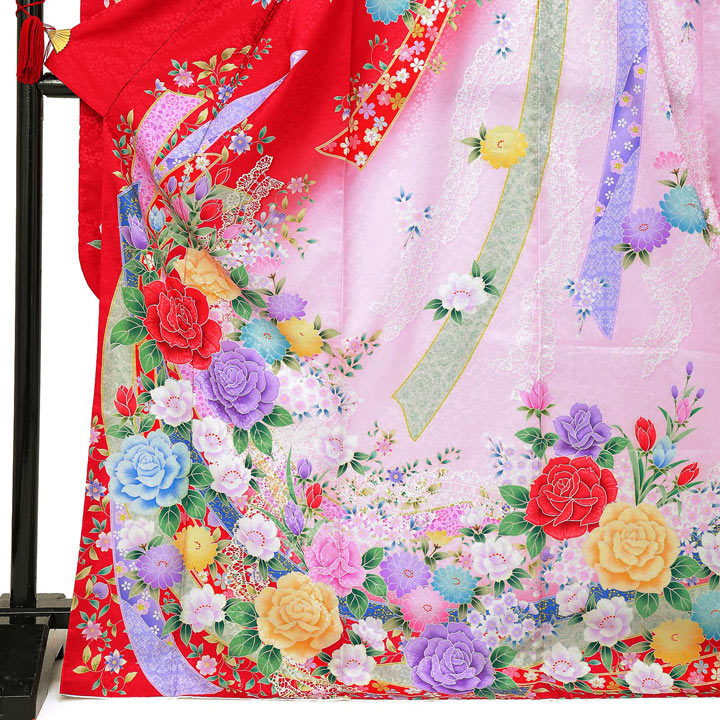 【中古品】仕立て上がり 振袖「小桜地模様　束ね熨斗にレース バラ チューリップ 菊　深緋色地に桜色ぼかし」貸衣装処分 レンタル処分品 成人式【メール便不可】