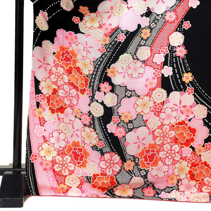 【中古品】仕立て上がり 振袖「流水紋様 桜 鹿の子 黒地」貸衣装処分 レンタル処分品 成人式【メール便不可】