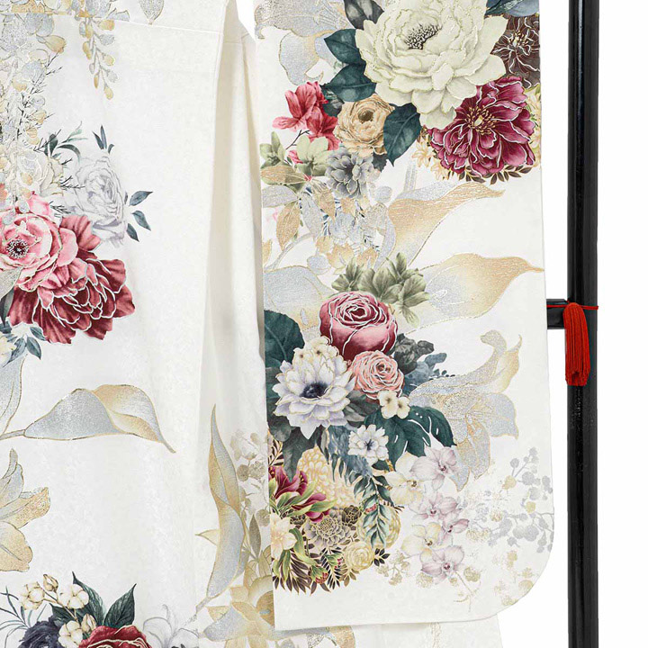 未仕立て 振袖 22点セット「FURURU 白 洋花のリース」仮絵羽 振り袖 正絹 着物 ブランド振袖 成人式 結婚式 結納 パーティー 晴れ着 【メール便不可】