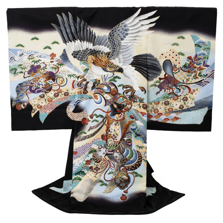 正絹　お宮参り.七五三　黒地 松に鷹兜 正絹 お宮参り.七五三 黒地 松に鷹兜