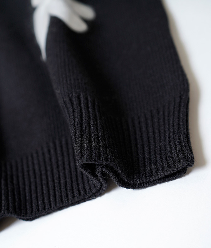 CLANE（クラネ）の「OVER FLOWER MOTIF KNIT（ニット/セーター