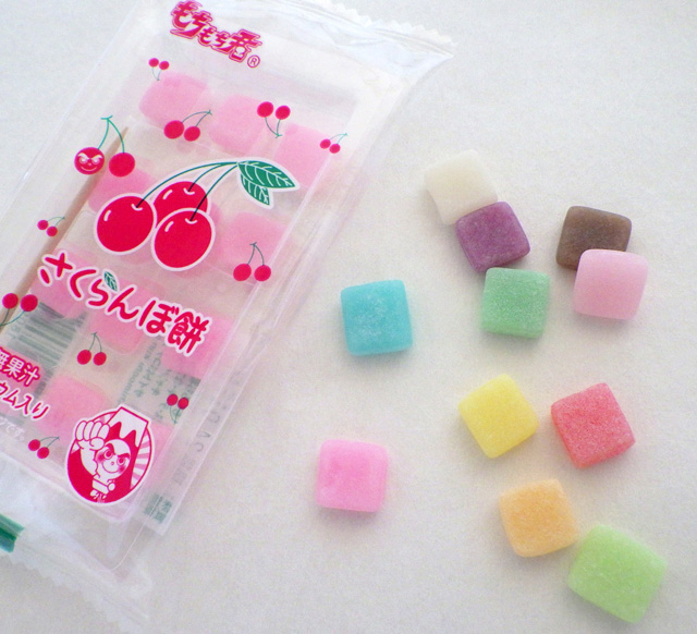 お菓子　餅。