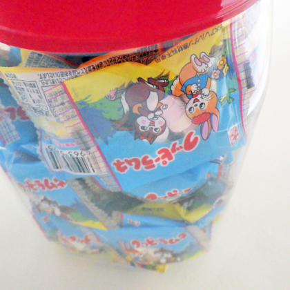 お菓子　賞味期限　印字。