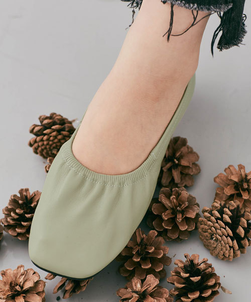 レディース 小物 靴 フラットシューズ フラットパンプス バレエシューズ ぺたんこ ヒールなし スクエアトゥ ギャザー エコレザー柔らかい シンプル 楽ちん 10 Las0059 Kirakirashop By Kg Market 通販 Yahoo ショッピング