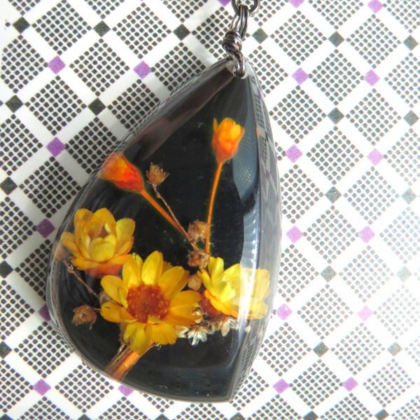 ヴィンテージ デッドストック フランス製 フラワー バレッタ ホワイト 花 ネックレス ヴインテージ 大きめ 花 フラワー ドロップ しずく