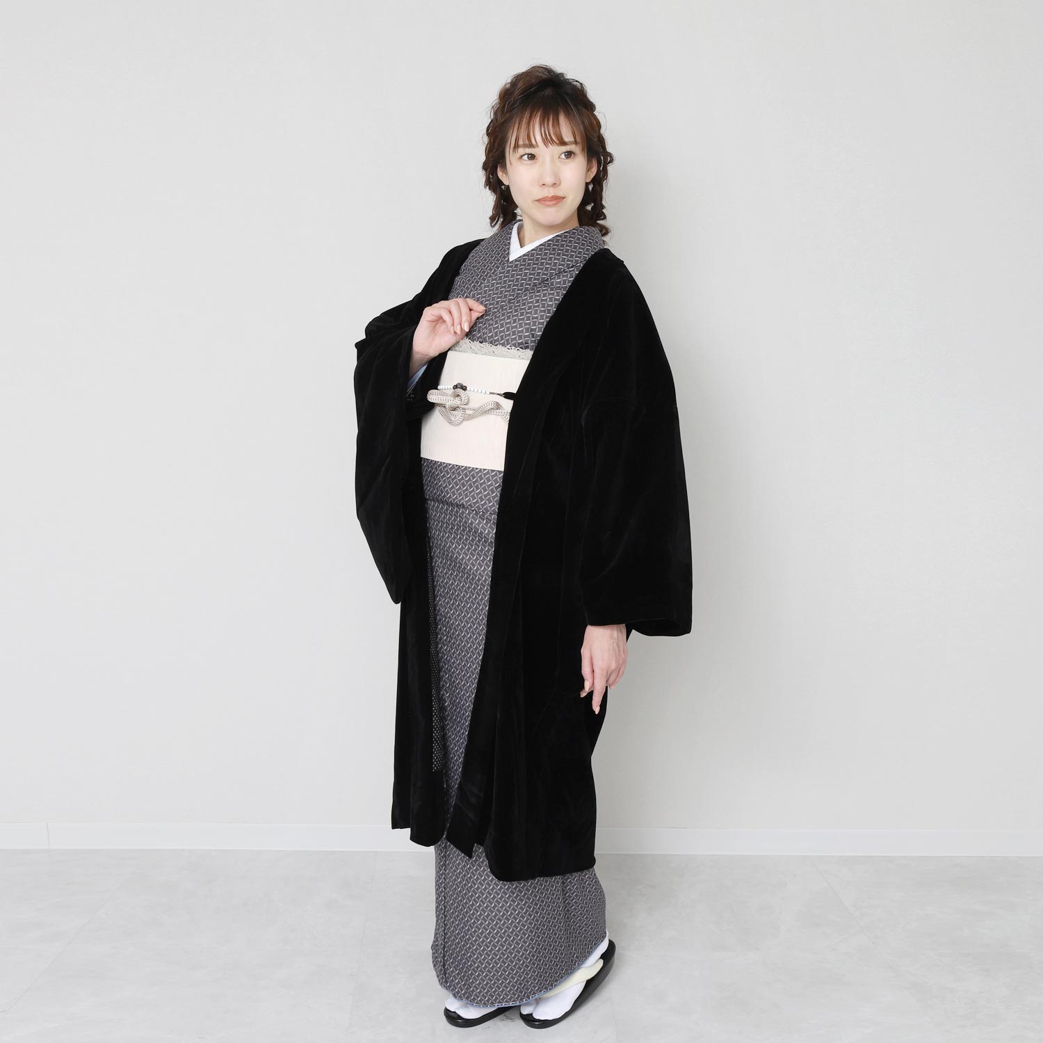 キングディア 黒 極上ベルベット 着物用ロングコート 和装 L相当 羽織