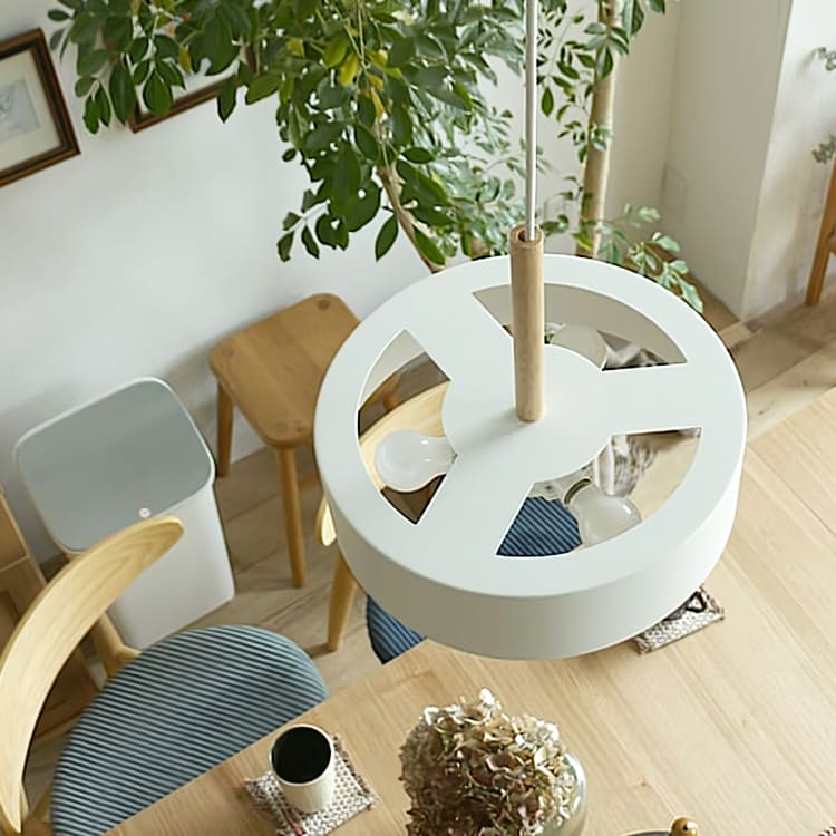 【定価22,000円】Olika Lamp 3BULB イエロー 天井照明 Olika Lamp 3BULB（オリカランプ）※電球付き｜北欧