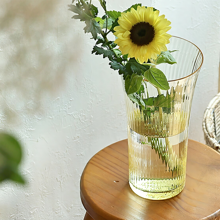 STILLEBEN フラワーベース Concave Vase Fan 高さ28cm 花瓶 花器