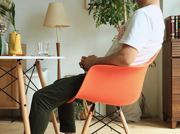 イームズ サイドシェルチェア（Eames Shell Side Chair