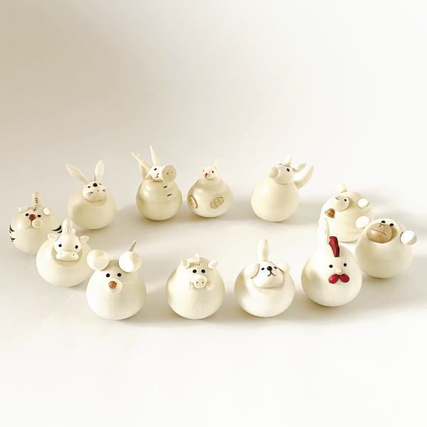 送料無料 十二支（干支）のおきあがりこぼし（白） セット 置物