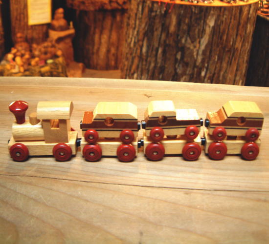 北国の雑貨屋さん きりり - 木製おもちゃ 磁石付き連結 汽車ポッポ 木のおもちゃ きしゃ 玩具 ウッドトイ｜Yahoo!ショッピング