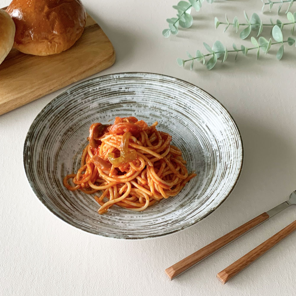 深皿 パスタ皿 おしゃれ 宙 22.0cm 7.0深皿 麺皿 カレー皿 和食器 美濃焼 日本製 |  | 04