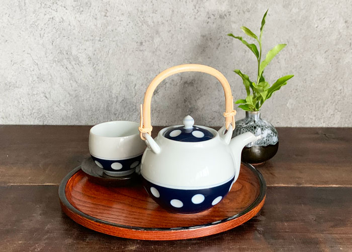 土瓶 急須 おしゃれ 水玉 丸4号 525cc 有田焼 日本製 お茶