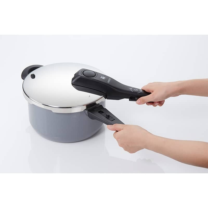 WMF（ヴェーエムエフ） [2大購入特典付] フュージョンテック 圧力鍋