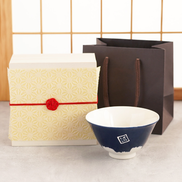 プレゼント 茶碗 名入れ 名前入り ギフト 美濃焼 てのひら富士 飯碗