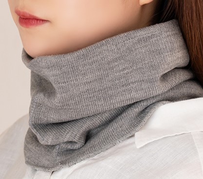 日本製 絹のおもてなし 肌側 シルク ネックウォーマー 絹 人気 おすすめ 秋冬 冷え対策 温活 暖...