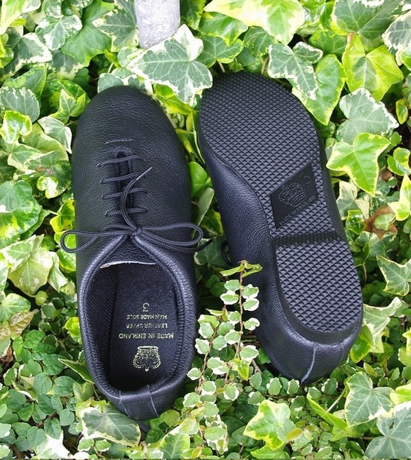 【未使用品　極美品】　クラウン　ジャスシューズ　黒　イギリス製　サイズ6 20％OFF】CROWN（クラウン） ダンス ジャズシューズ｜ROCOCO