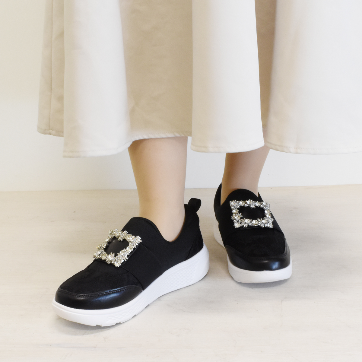 厚底 スニーカー スリッポン ビジュー バックル シューズ ゴム ベルト ゆったり レディース 大人 キラキラ  タンクソール 靴 #309 |  | 05