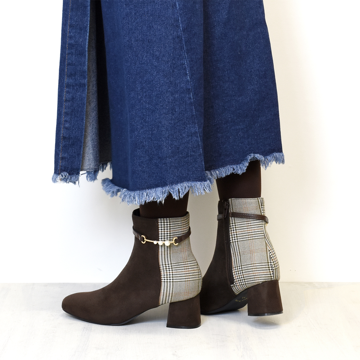 ショートブーツ パール ベルト バイカラー ブーティ キラキラ  アーモンドトゥ シンプル レディース チャンキーヒール 太ヒール ファスナー 靴 #6112 |  | 04