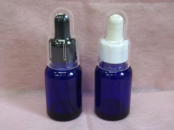 アロマや薬品保存にオススメ！遮光瓶　Tコバルト ２０ｍｌ　スポイト／OC付