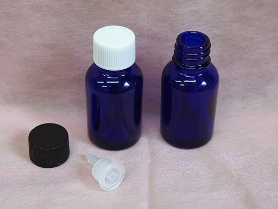 アロマや薬品保存にオススメ！遮光瓶　Tコバルト　２０ｍｌ　ドロップ栓付