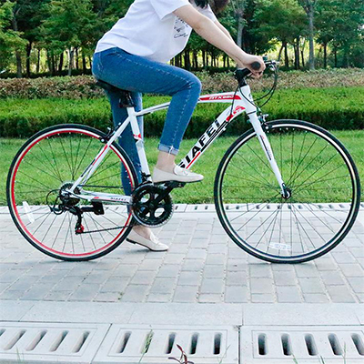 クロスバイク 自転車 シマノ製14段変速 初心者 通勤通学 街乗り 6色 