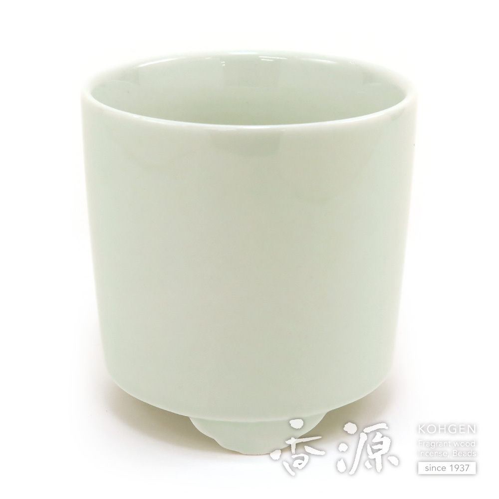 �C���e���A���F�@�����I���W�i�������F �q��