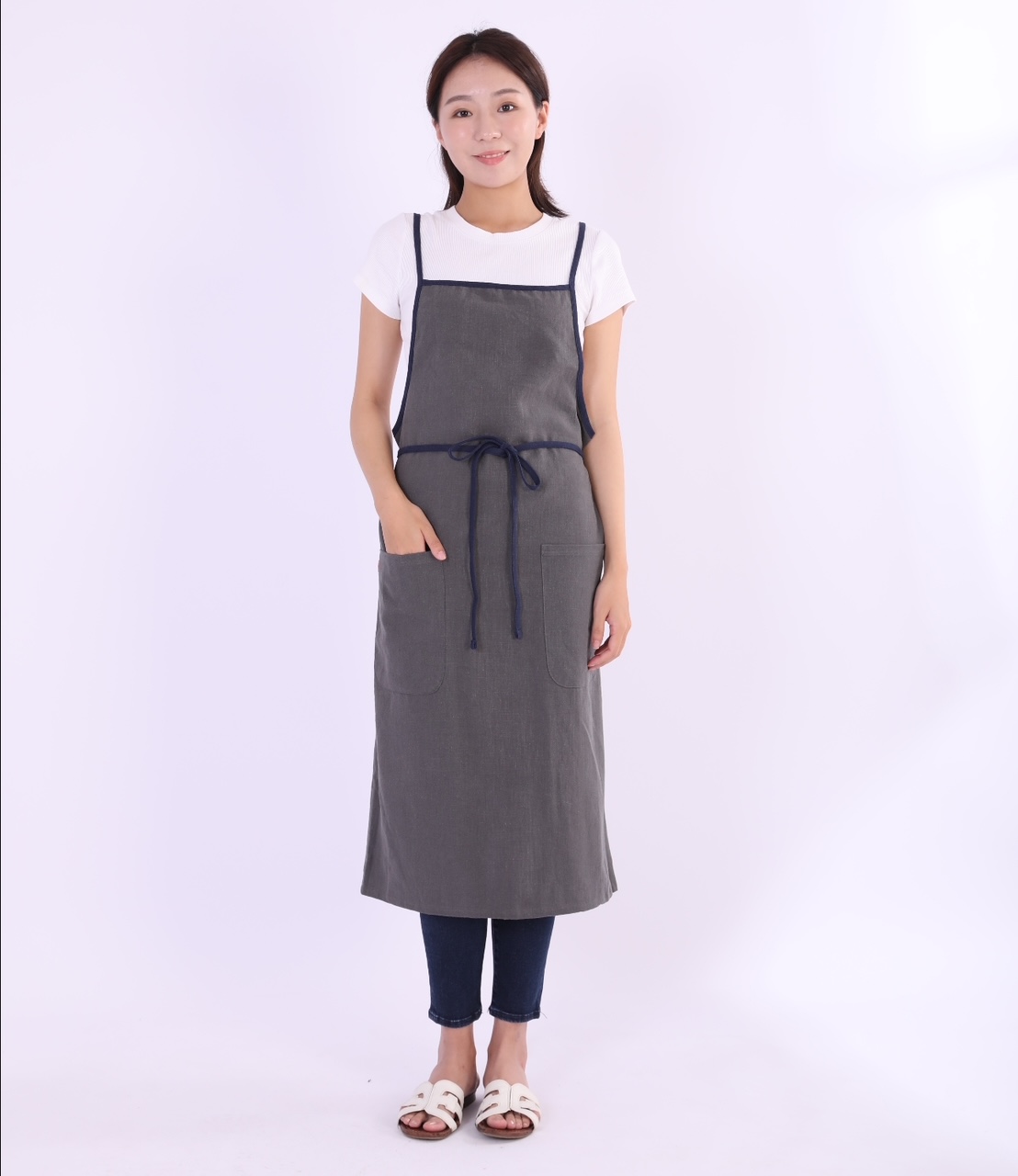 ダークグレー コットンエプロン ポケット付き エプロン レディース おしゃれ コットン 綿100 かぶるだけ 保育士 美容