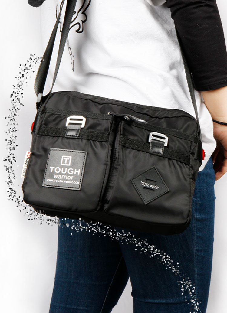 トートバッグ ショルダーバッグ TOUGH ポケット 収納力 アウトドア