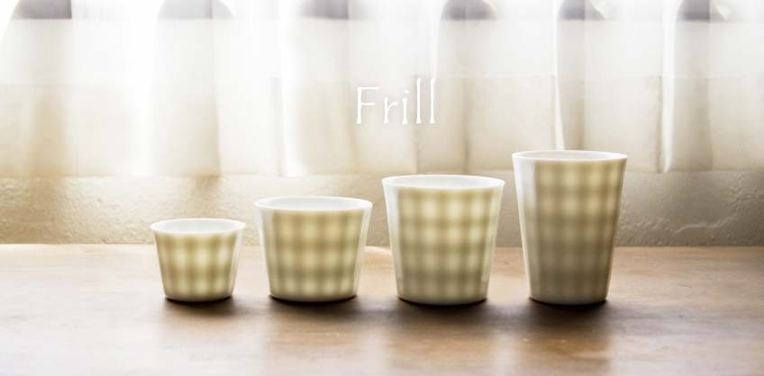 マグカップ Frill 280cc 85×82 フリル 一人暮らし シンプル 皿セット 白磁 透過 食器 白い器 コップ 透ける コーヒーカップ  :oda-0019:ココショク-日本の手仕事ショップ - 通販 - Yahoo!ショッピング