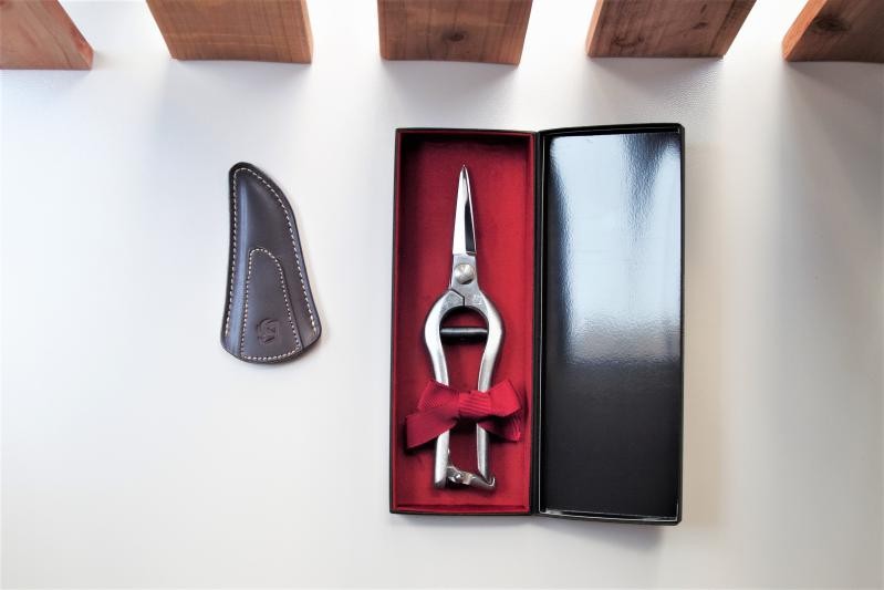 園芸ばさみ 剪定鋏 本革巻 8インチ金止 A型改良 TS060 本革ケース おの