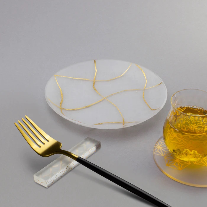TONO CHINA 白に金縁のボウル＆プレート皿 3組セット