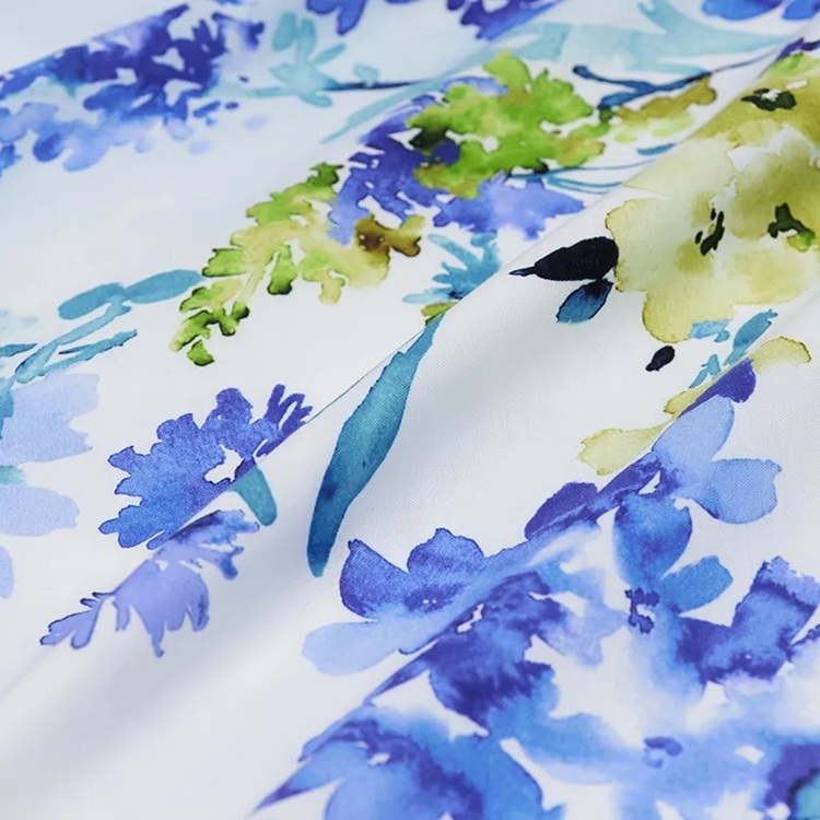 西川 羽毛布団 掛け布団 ダブル 190×210 ブルー 花柄 【公式通販】