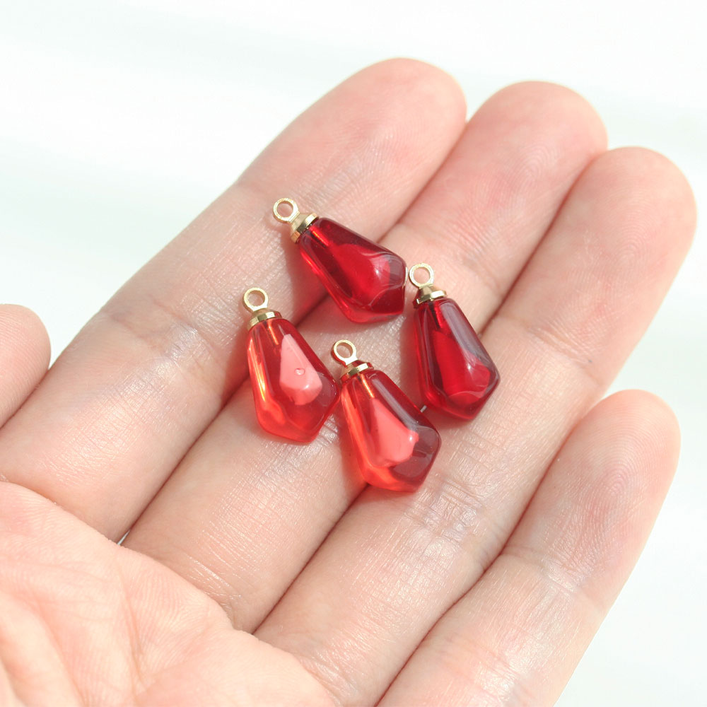 アクリルざくろチャーム 濃い赤 淡い赤 2個入 メタルチャーム