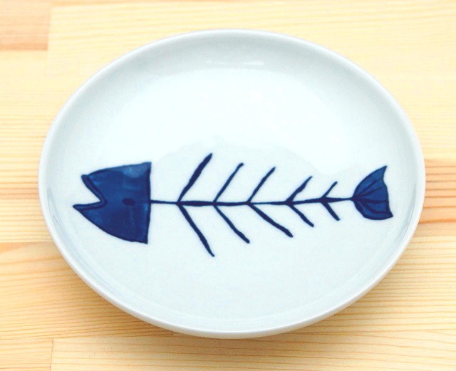 波佐見焼 日本製 neco皿 サカナノホネ 魚の食器 青い食器 皿 プレート