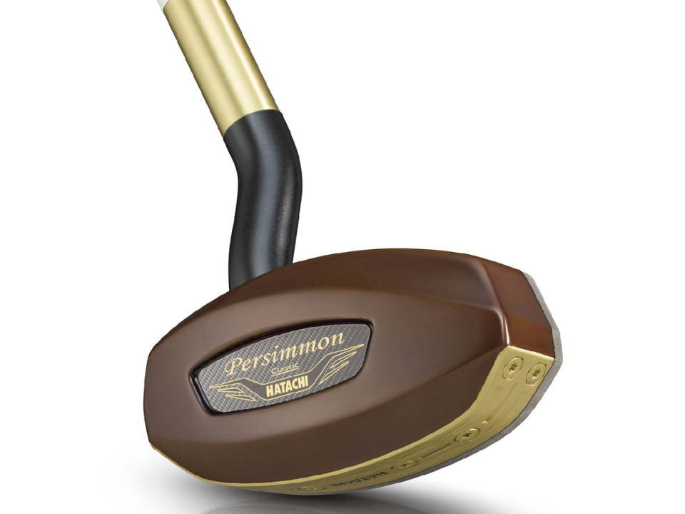 ヘッドの裏面は美しい高級感あるパーシモンで、スッテカーも映えます