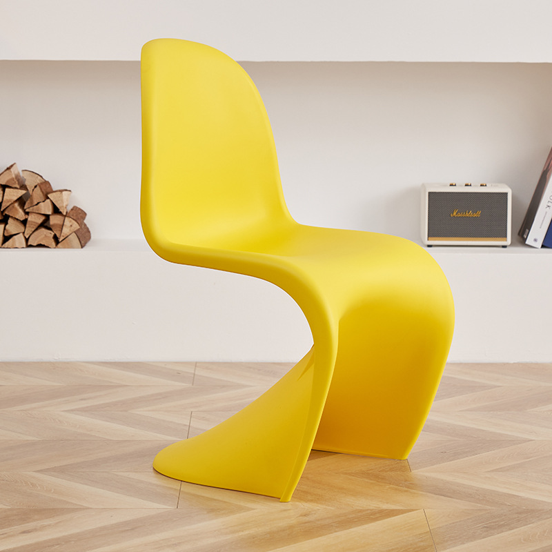 panton chair / Compartment. | 撮影・展示用小道具・小物・雑貨レンタル
