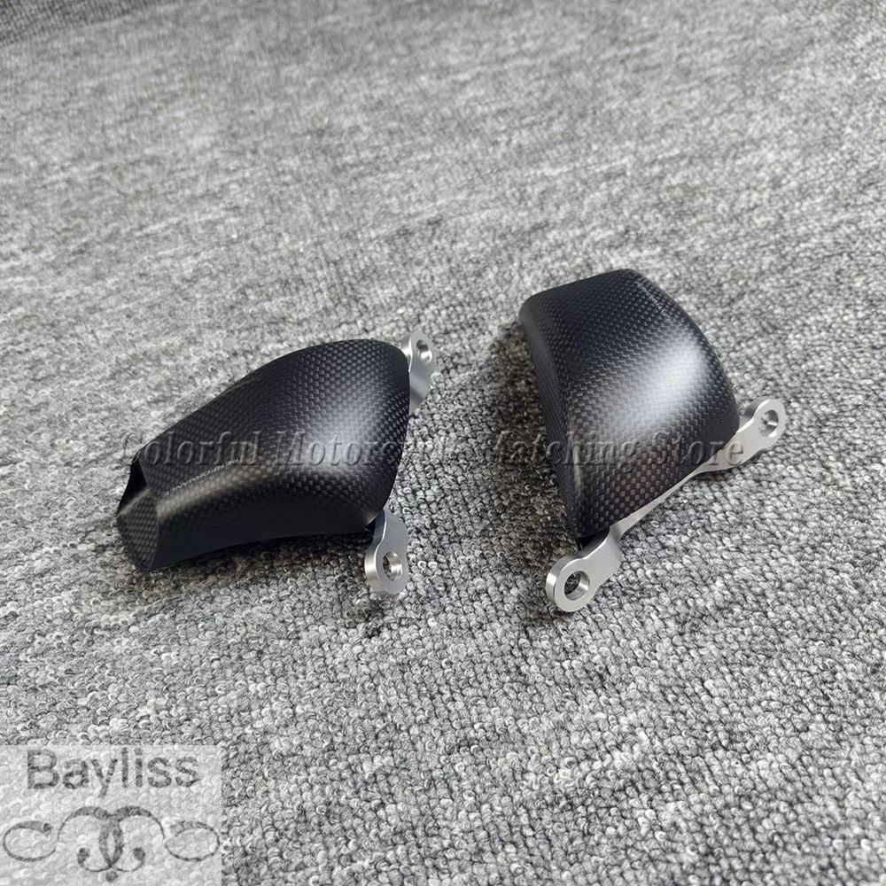 【並行輸入品】 バイクフロントブレーキエアダクトキャリパーラジエーターカバードゥカティパニガーレ V4 V4S ストリートファイター V4/S カーボンアクセサリーの画像